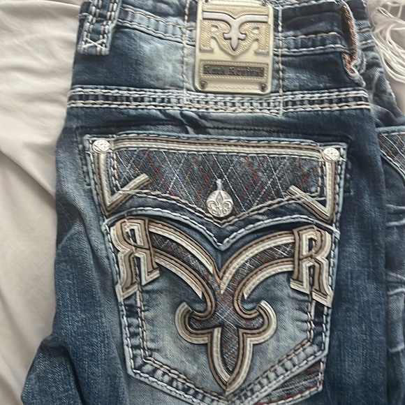 Rock Revival jeans - Picture 2 of 3
